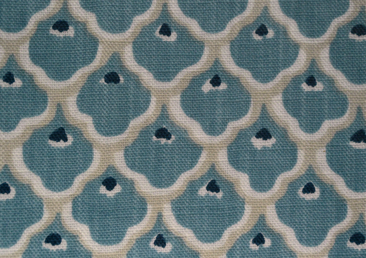 Tablecloth, Blue Lotus Design in 5 sizes, wipe clean material