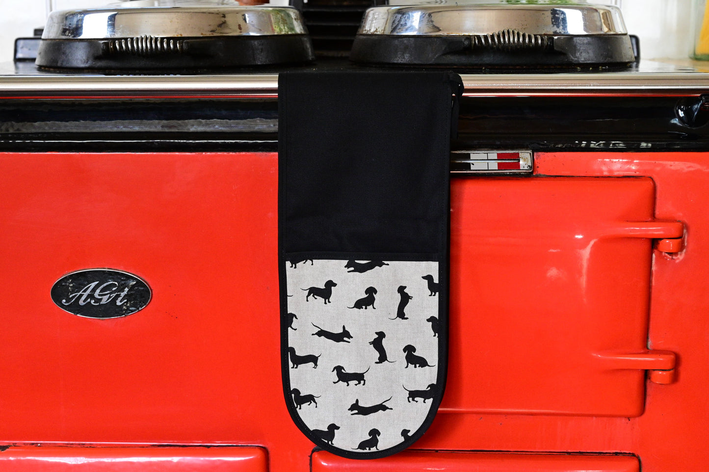 hung up on aga blach dachshund oven gloves