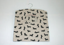 Load image into Gallery viewer, Peg Bag, Black Dachshund
