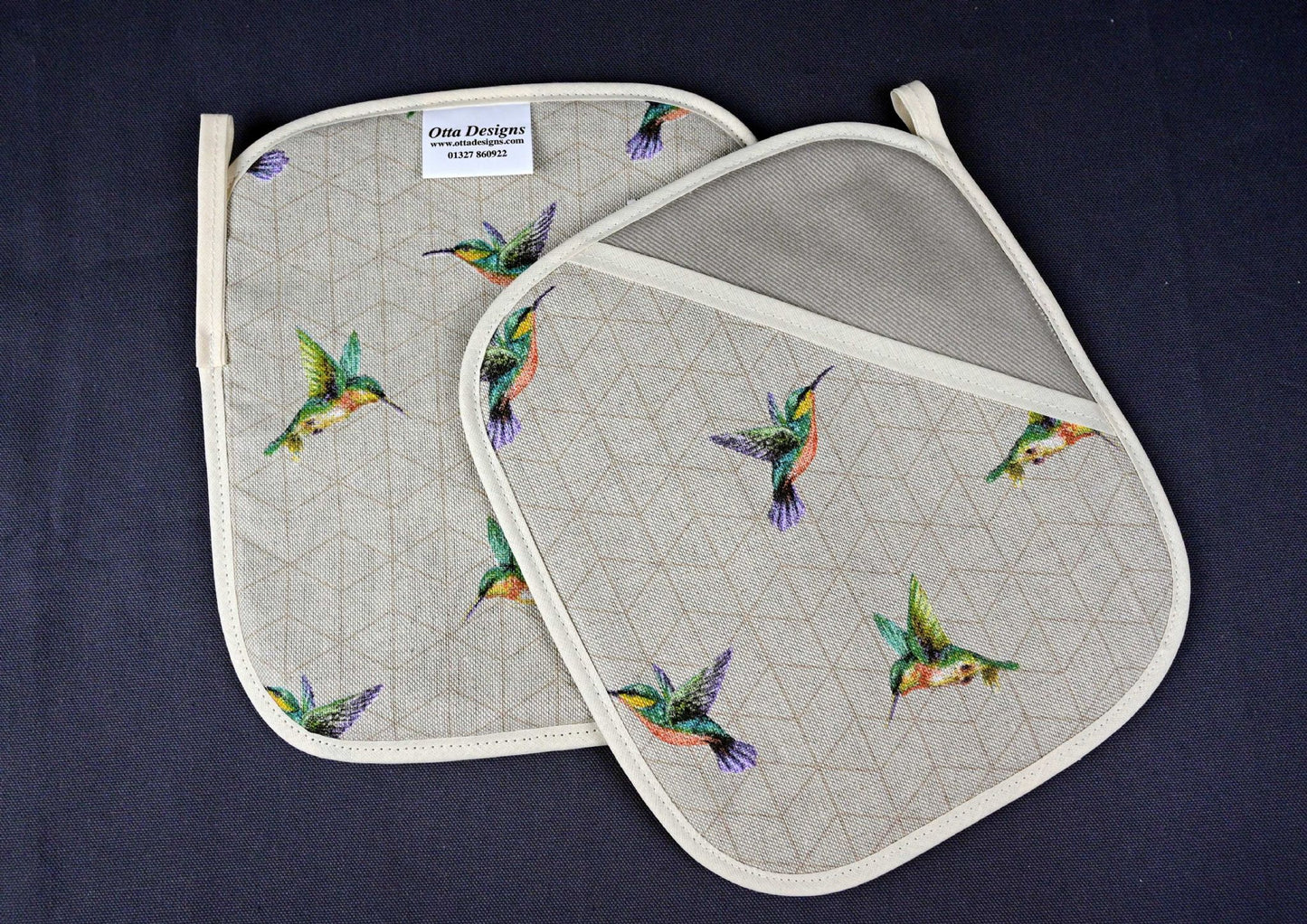Oven Grippers, Humming Bird (Pair)