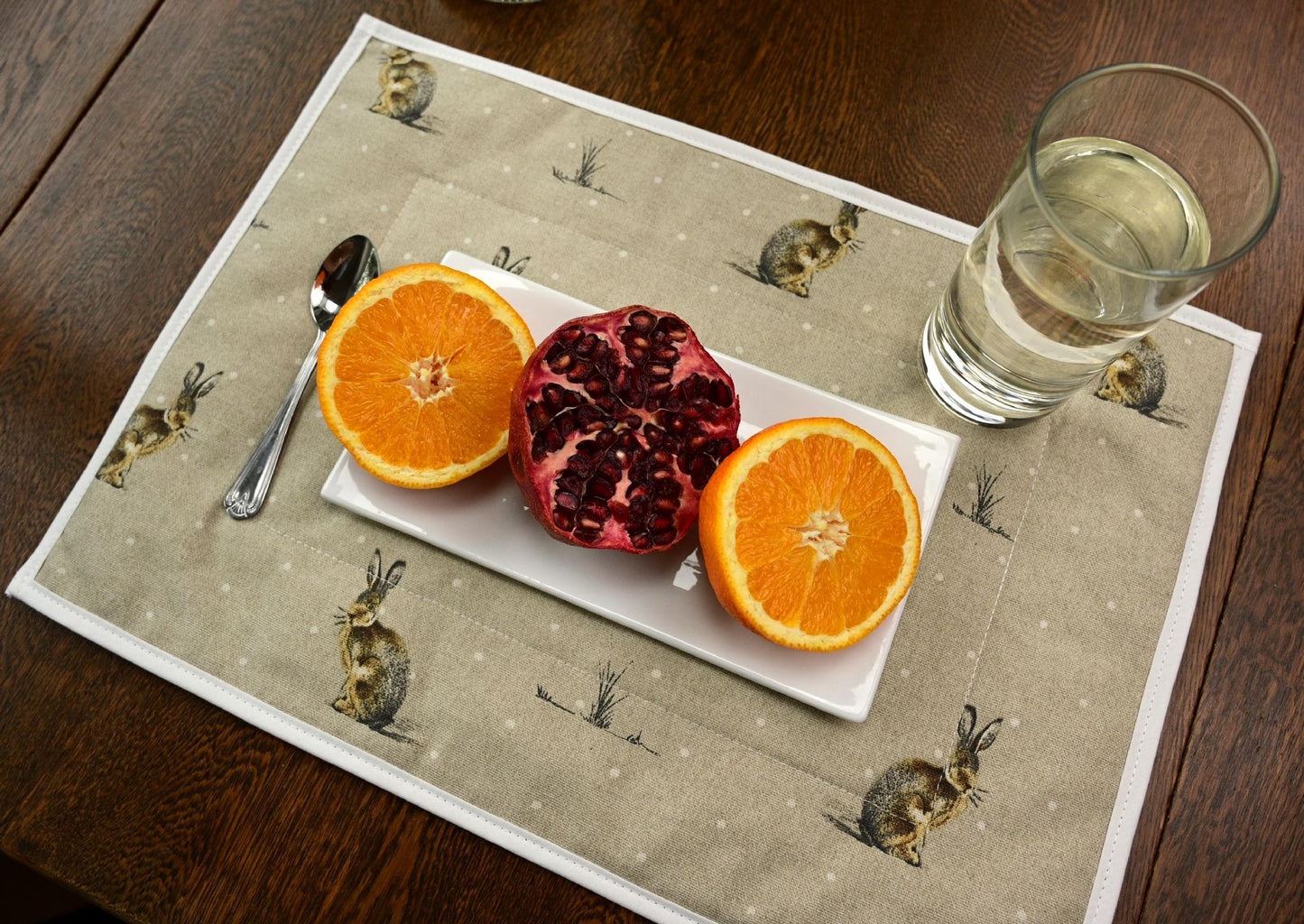 Placemats, Hares