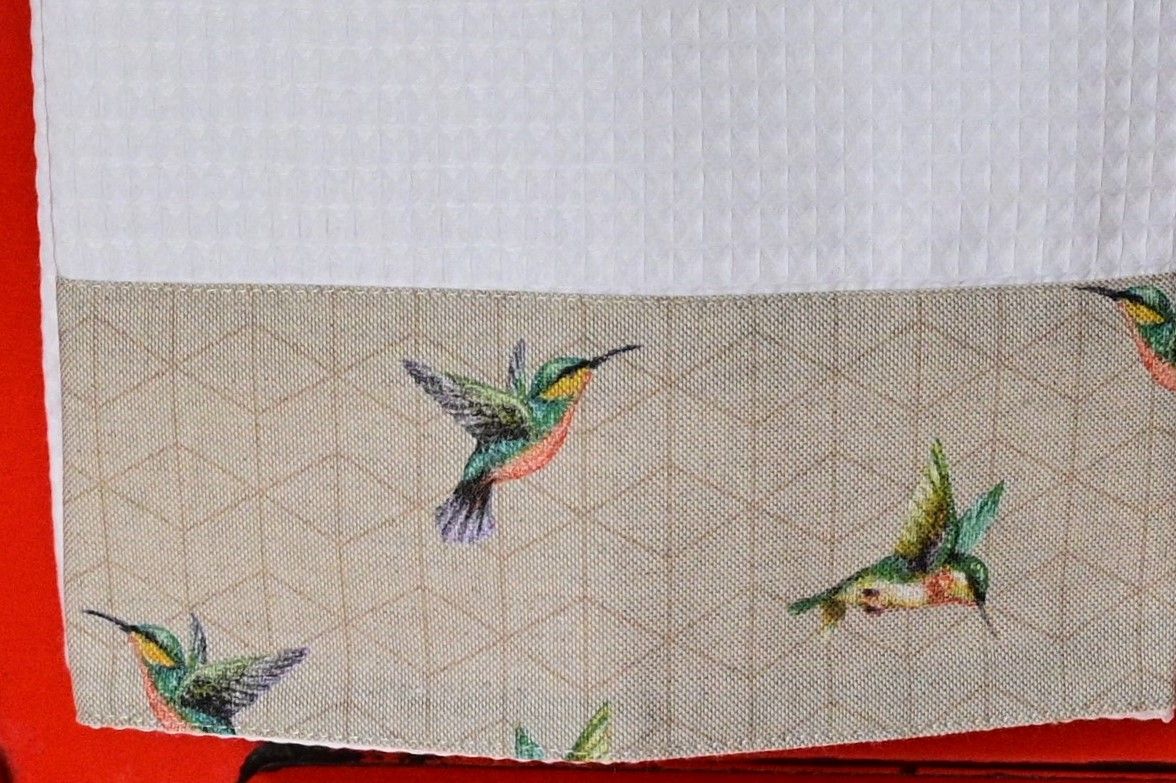 Waffle Hand Towel, Humming Bird