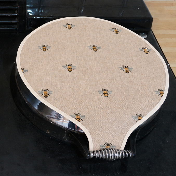 Magnetic Aga Tops, Range/Hob Covers (Pair) - Bees