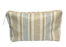Load image into Gallery viewer, Washbag, Stripes
