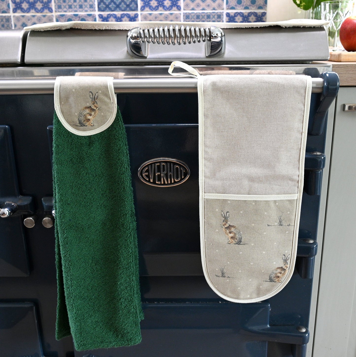 Hang ups, Kitchen towels, Hares