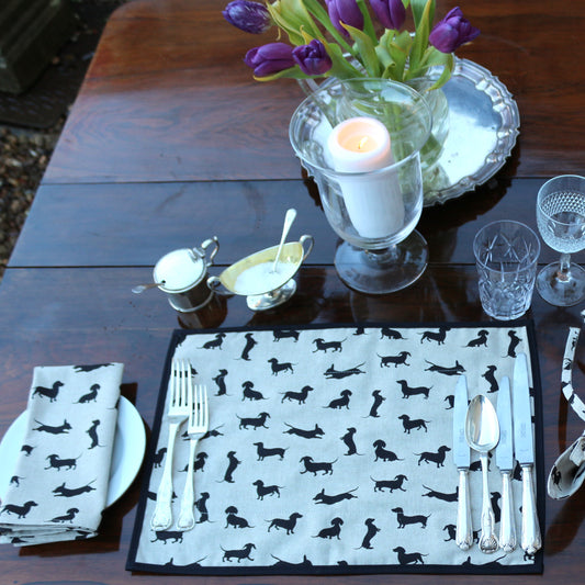 Placemats, Black Dachshund