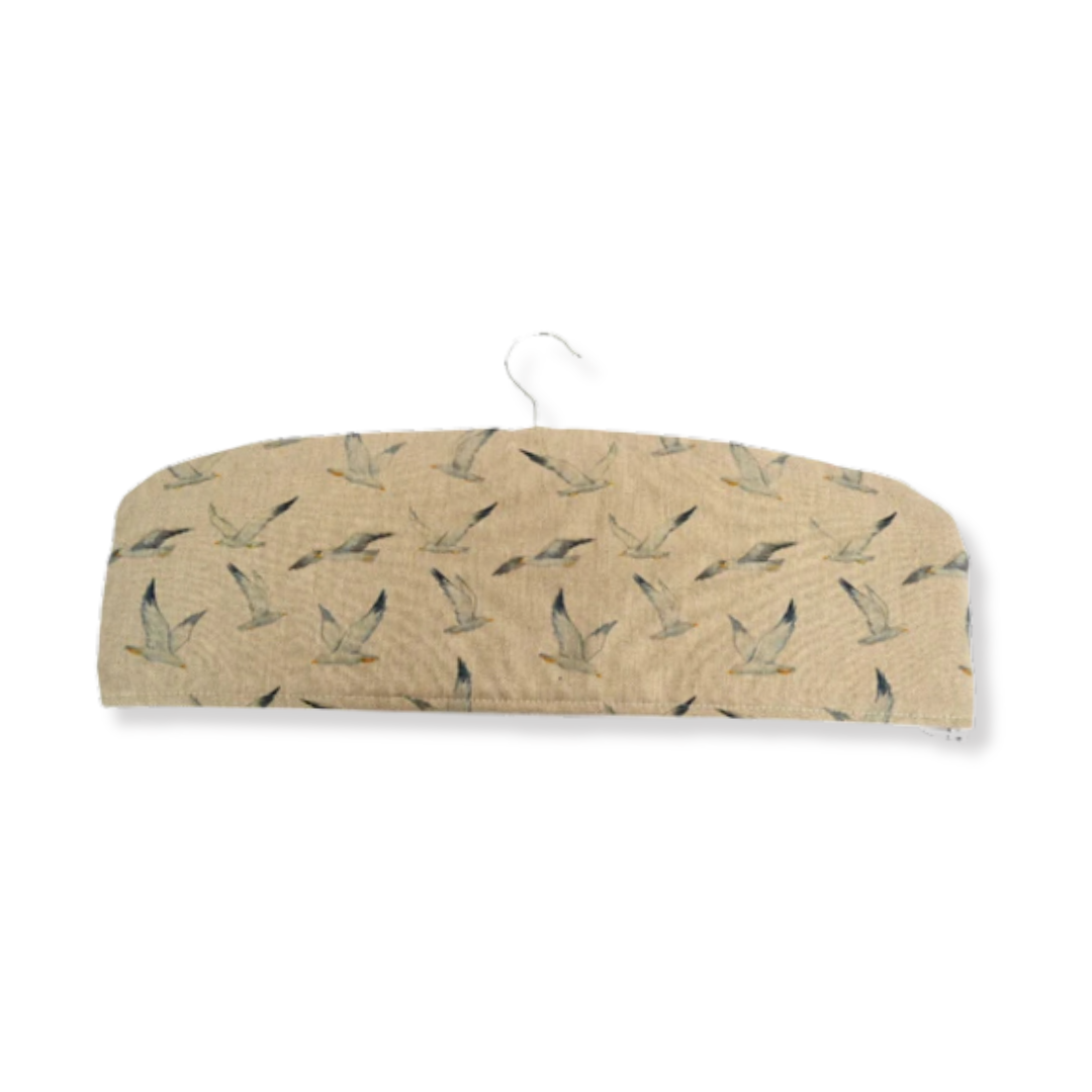 Safe Hanger, Seagulls