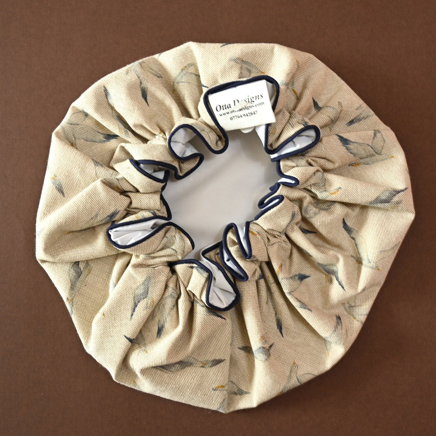 seagulls shower hat upside down to show elasticated side