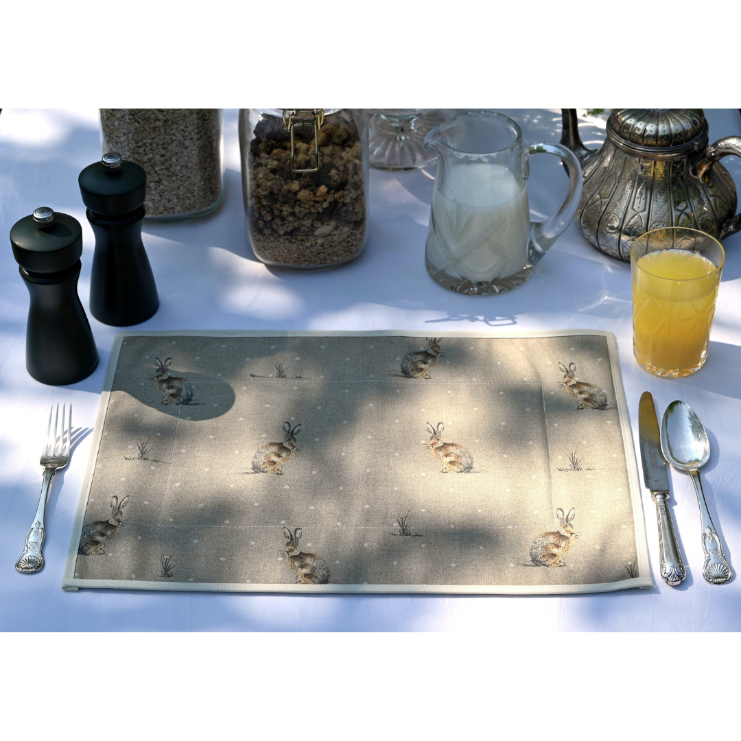 Placemats, Hares
