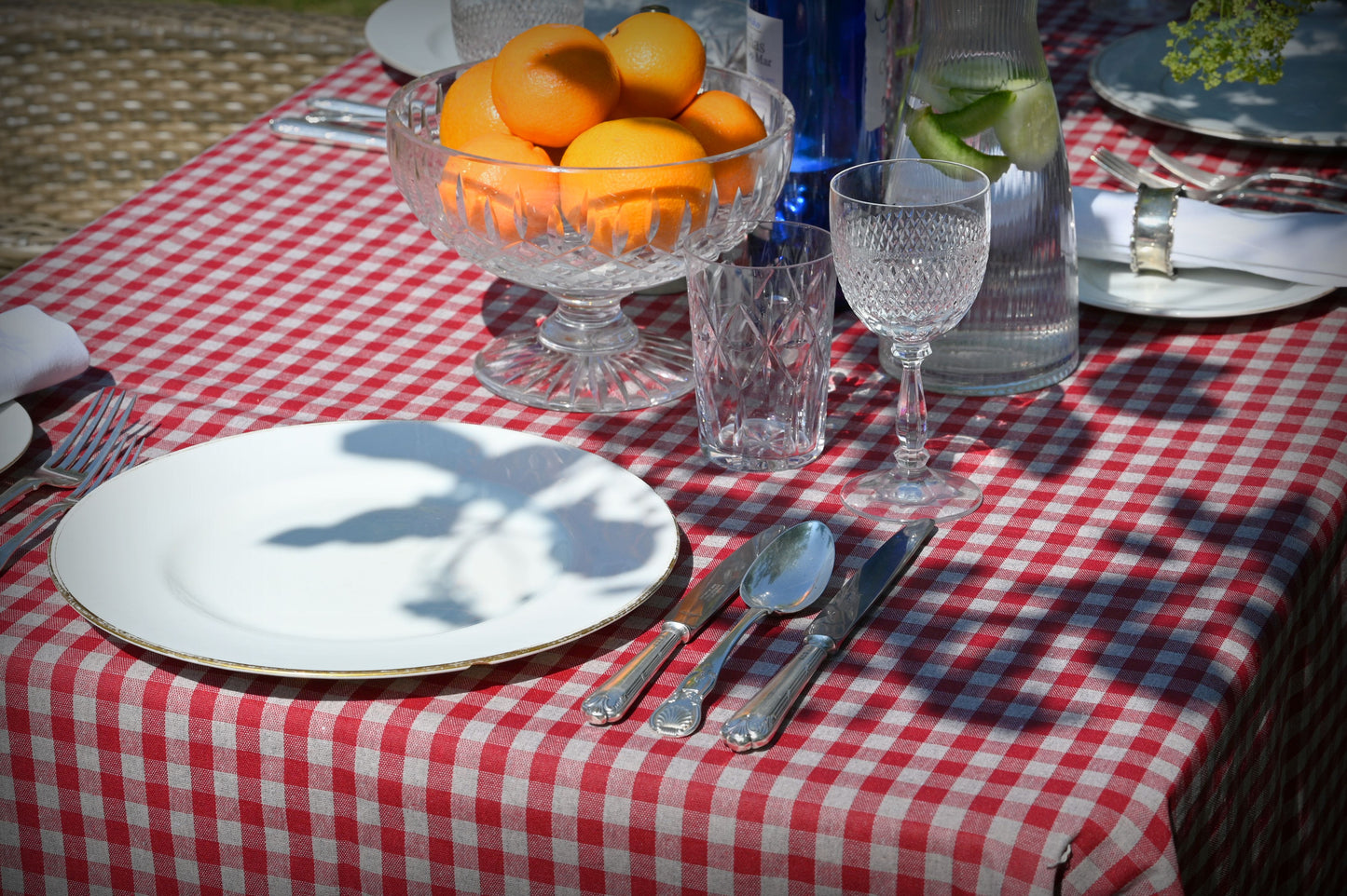 Tablecloth, Red Gingham (wipe and wash) in 5 sizes