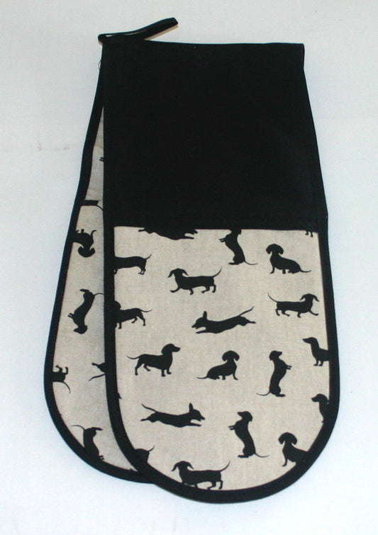 black dachshund oven gloves