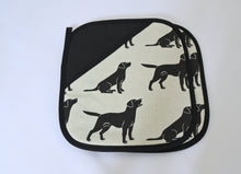 Load image into Gallery viewer, Oven Grippers, Black Labrador (Pair)
