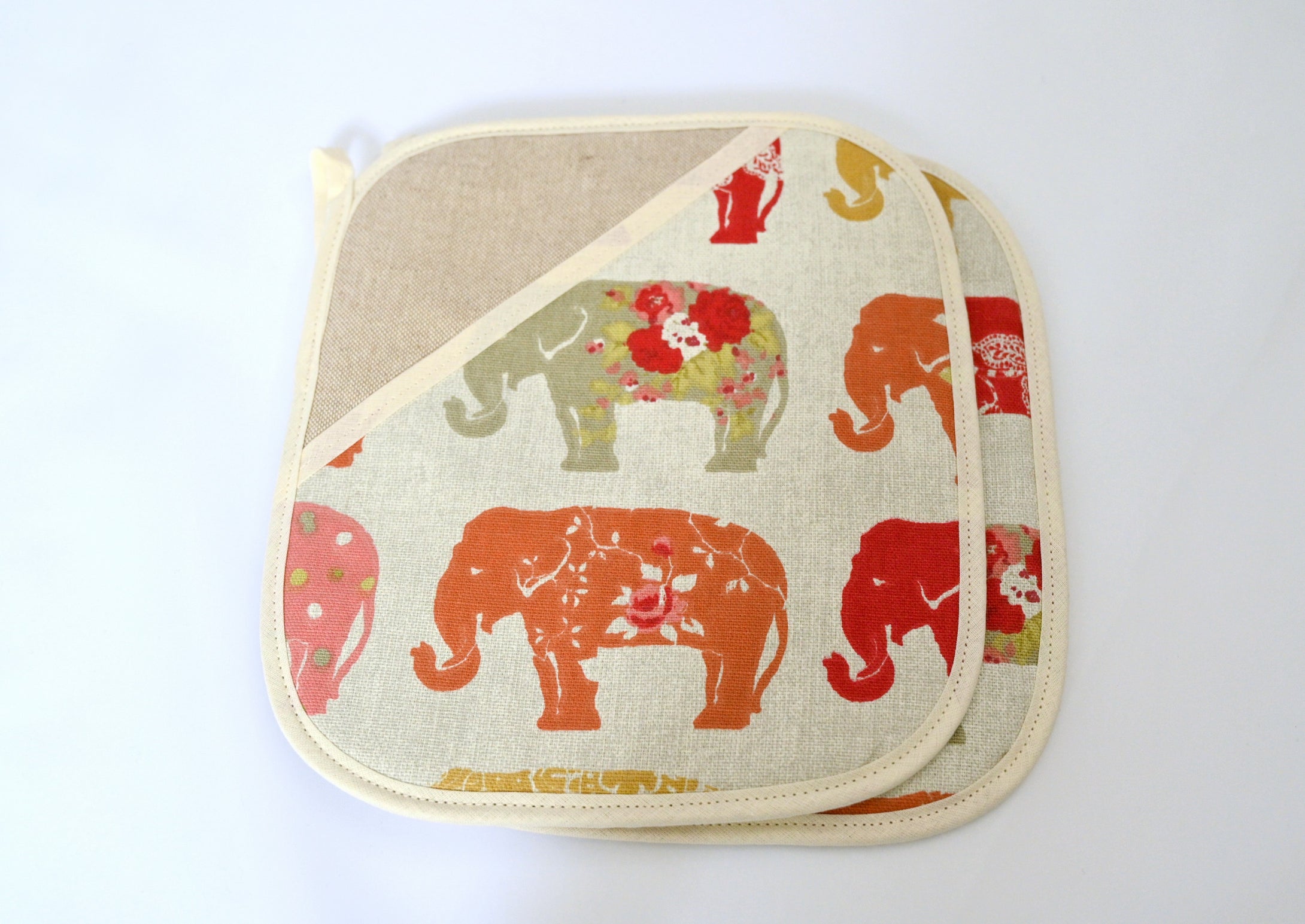 Oven Grippers, Spice Elephants (Pair)