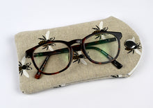Load image into Gallery viewer, Glasses Case, Bees
