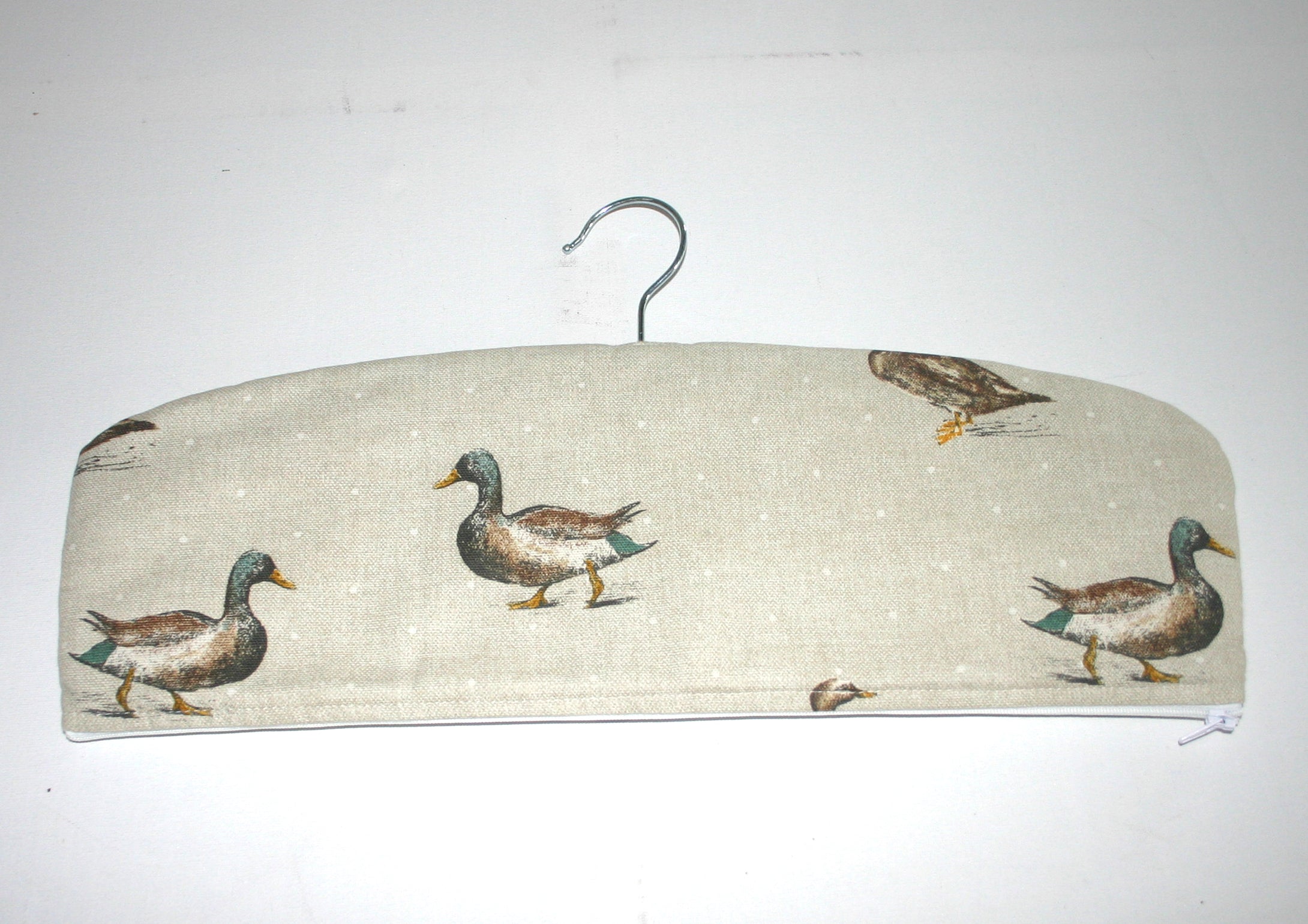 Safe Hanger, Ducks