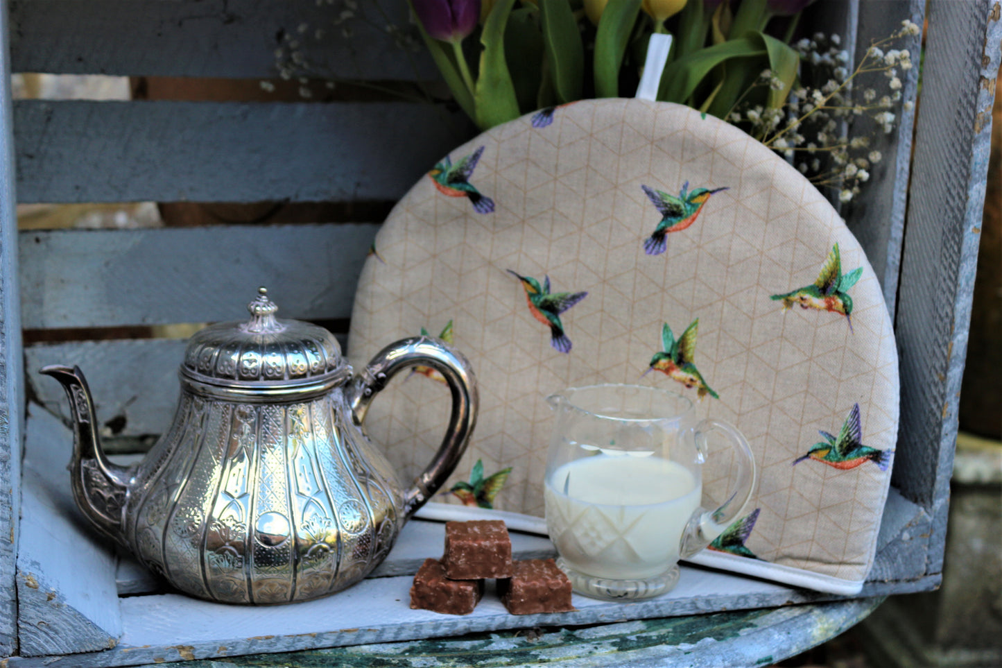 Tea Cosy, Humming Bird