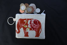 Load image into Gallery viewer, Purse, Spice Elephant
