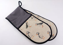 Load image into Gallery viewer, Oven Gloves, Puffins
