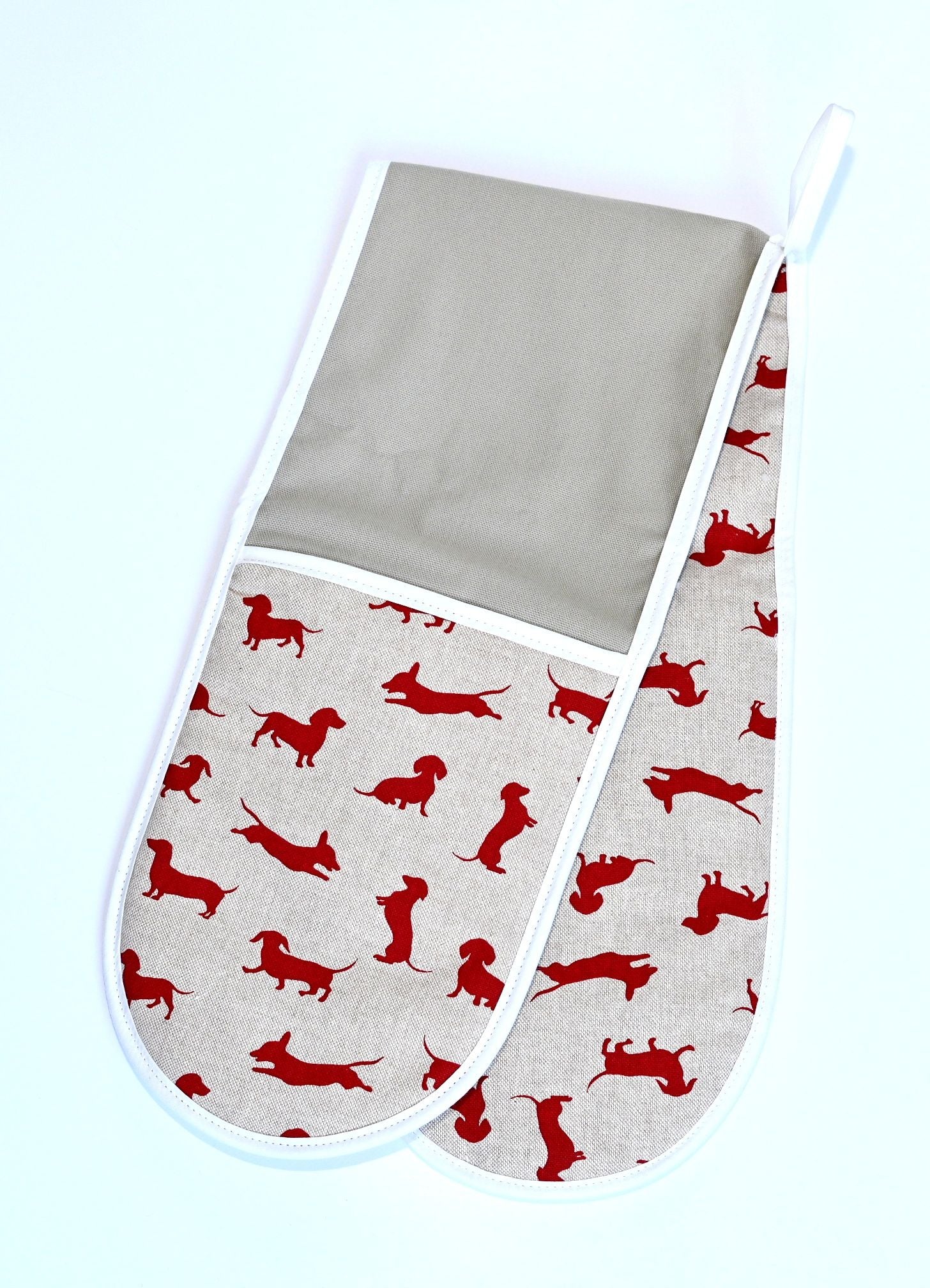 red dachshund design oven gloves