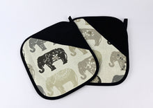 Load image into Gallery viewer, Oven Grippers, Grey Elephant (Pair)
