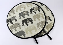 Load image into Gallery viewer, Loop Aga Tops, Range/Hob Covers, Grey Elephant pair

